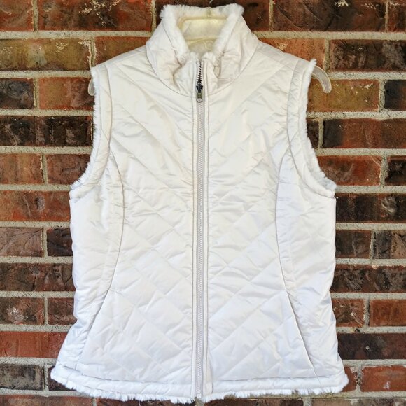 LOWER PRICE for this LADIES REVERSIBLE WINTER VEST w/Discounted Shipping!! - Picture 1 of 6
